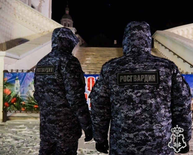 Росгвардейцы обеспечили безопасность во время празднования Крещения Господне в Астраханской области