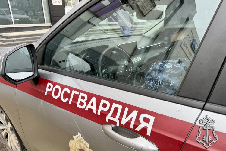 Сотрудники вневедомственной охраны пресекли хулиганские действия постояльца гостиницы в Астрахани 