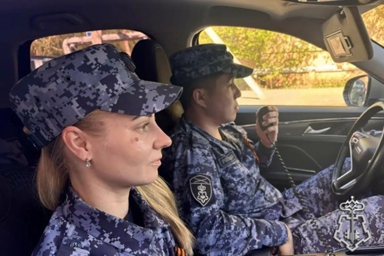 В Астрахани росгвардейцы присоединились к Всероссийской акции «Георгиевская ленточка»