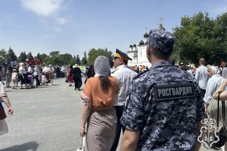 Росгвардейцы приняли участие в обеспечении правопорядка в ходе массовых мероприятий в Астраханской области