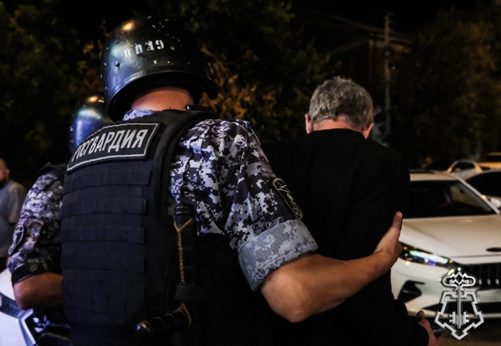 Группа задержания вневедомственной охраны пресекла хулиганские действия агрессивного посетителя астраханского кафе
