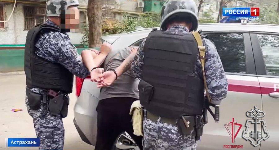 В Астрахани росгвардейцы по горячим следам задержали подозреваемого в разбойном нападении